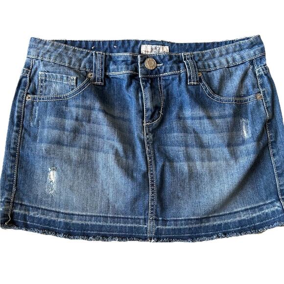 SO Distressed Embroidered Denim Skirt Juniors Size 11 Western Country Mini Y2K - Picture 1 of 4